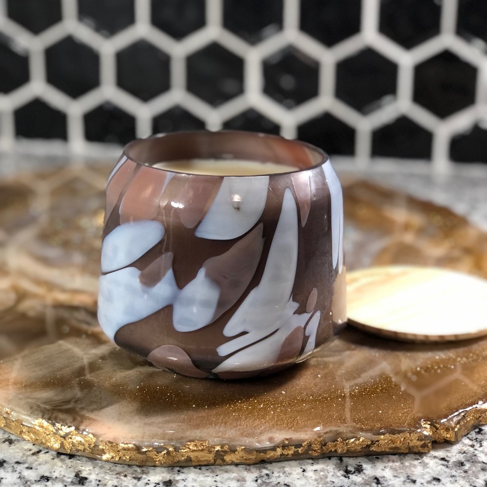Anthropologie Kindred Candle • Fig Tree • “Fresh Green” - Picture 6 of 10